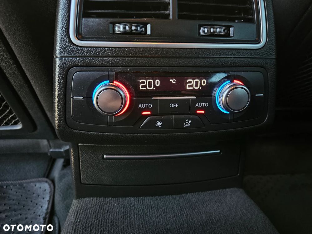 Audi A6 Avant 2.0 TDI Ultra S tronic - 14