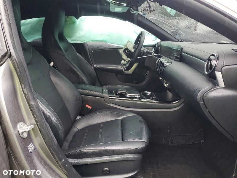 Mercedes-Benz CLA 250 4-Matic Edition 1 7G-DCT - 7
