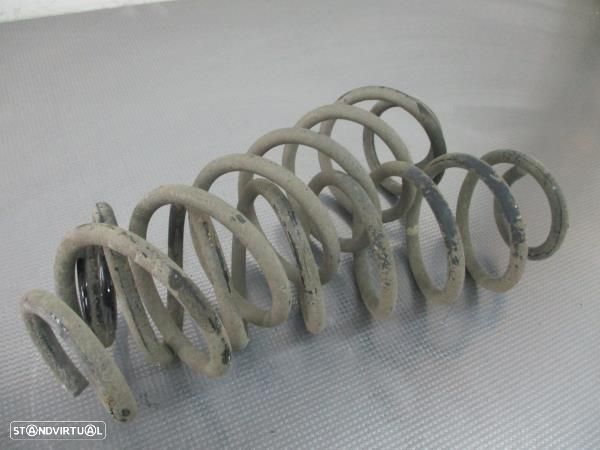 Mola Suspensao Tras Ford Fiesta Vi (Cb1, Ccn) - 3