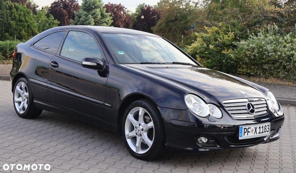 Mercedes-Benz Klasa C 160 Kompressor Sport Edition - 3