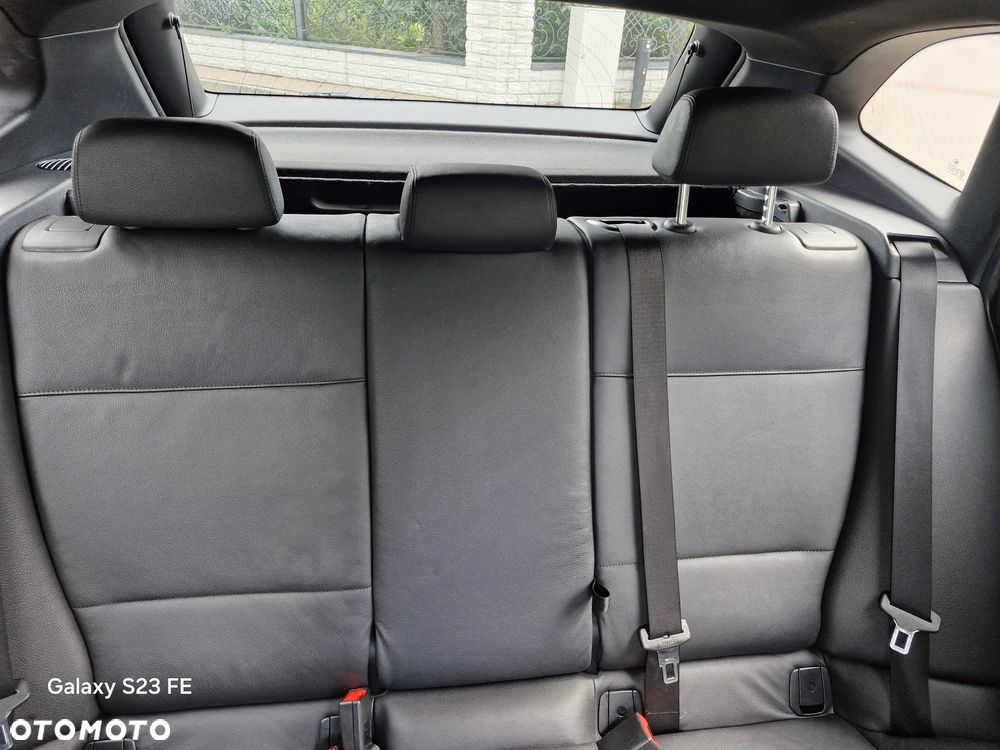 BMW X1 xDrive23d - 13