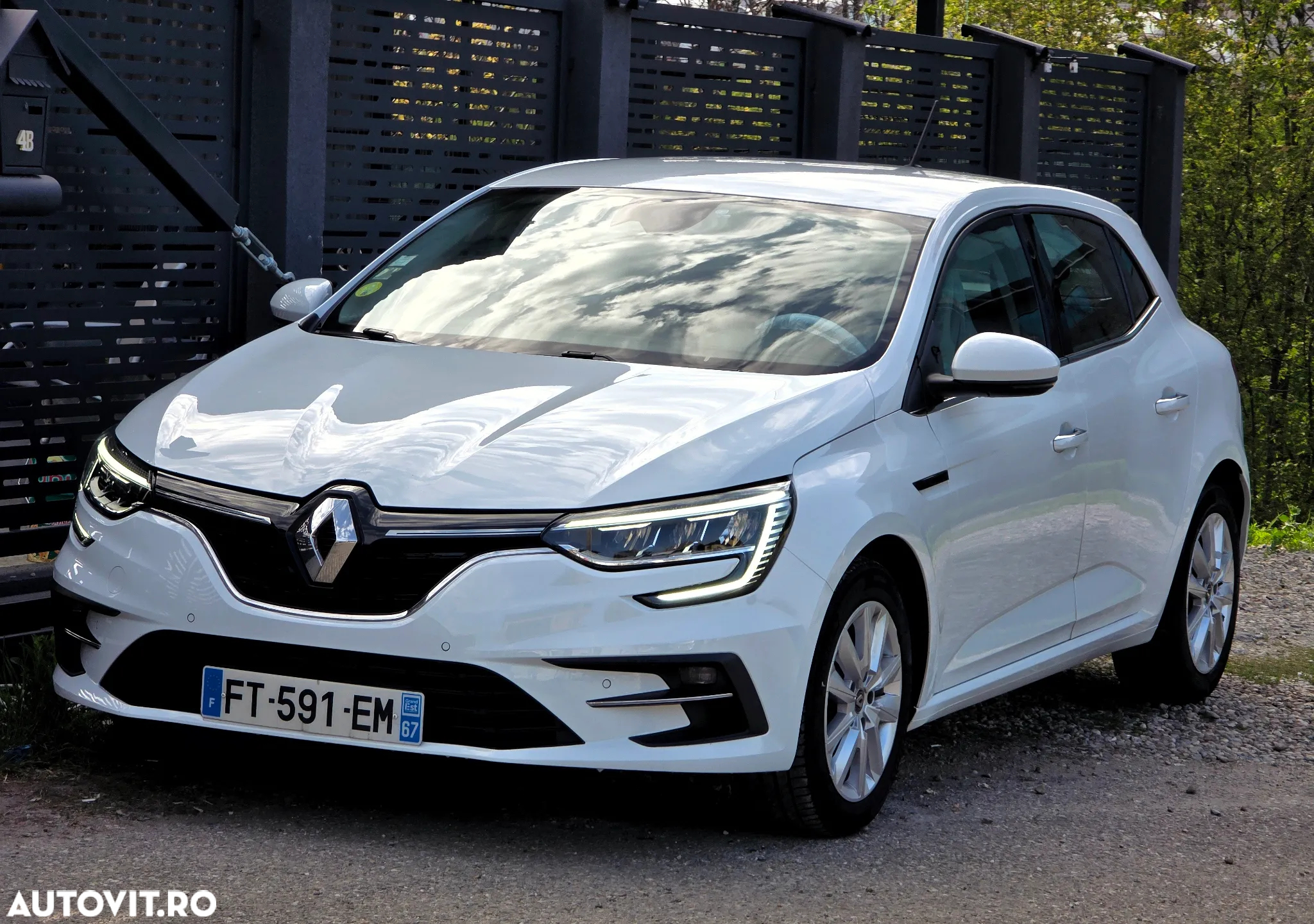 Renault Megane BLUE dCi 115 INTENS - 4