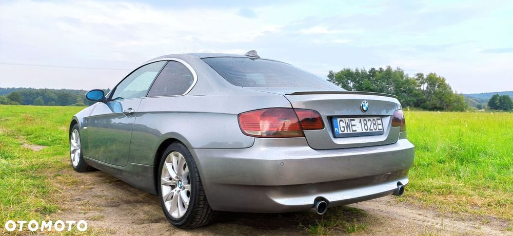 BMW 3 Series 2007 photo 2
