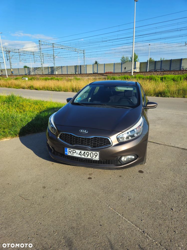 Kia Ceed - 2
