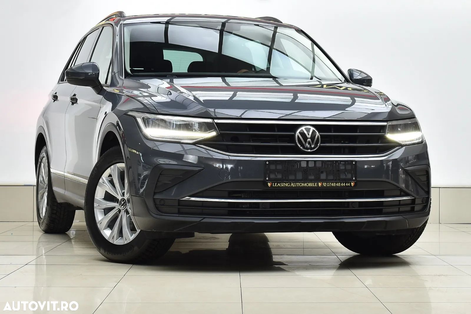Volkswagen Tiguan 2.0 TDI DSG Life - 1