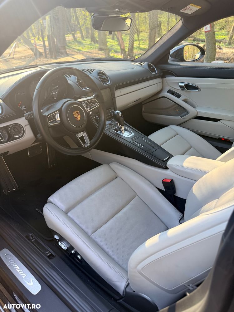 Porsche Cayman S PDK - 9