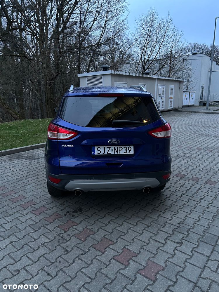 Ford Kuga - 1