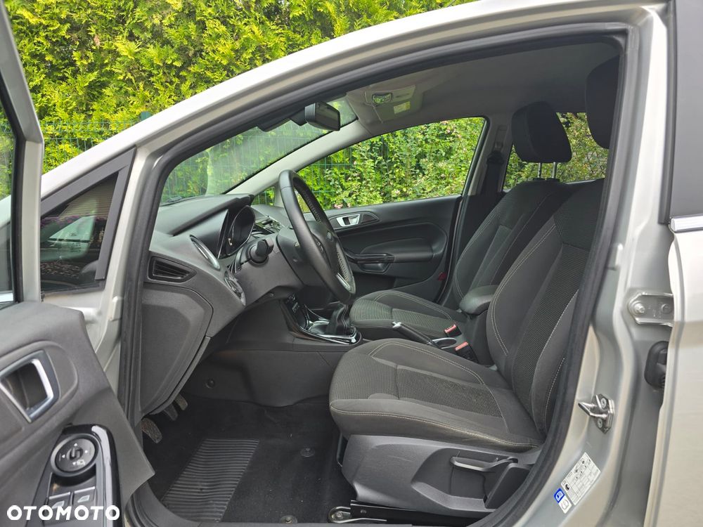 Ford Fiesta 1.0 EcoBoost Titanium - 22