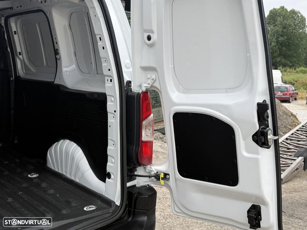 Citroën Berlingo BERLINGO 1.5 BLUE-HDI ECRÃ 3 Lug. IVA - 38