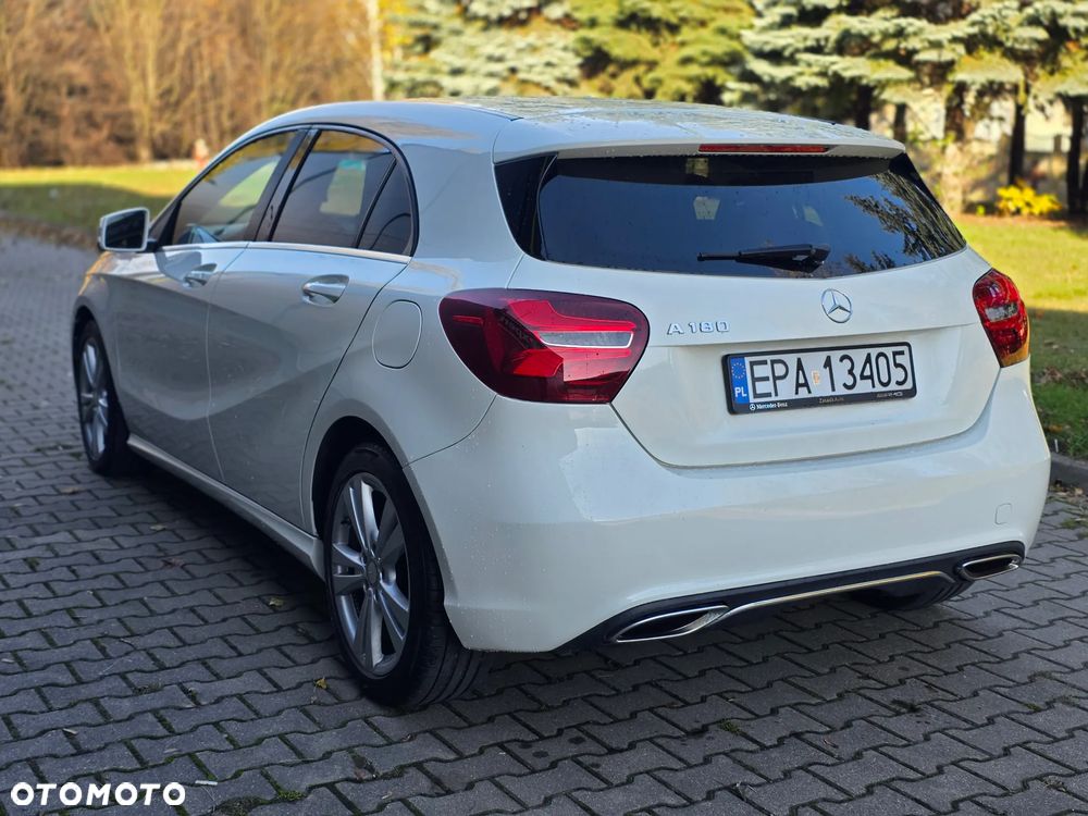 Mercedes-Benz Klasa A 180 7G-DCT AMG Line - 9