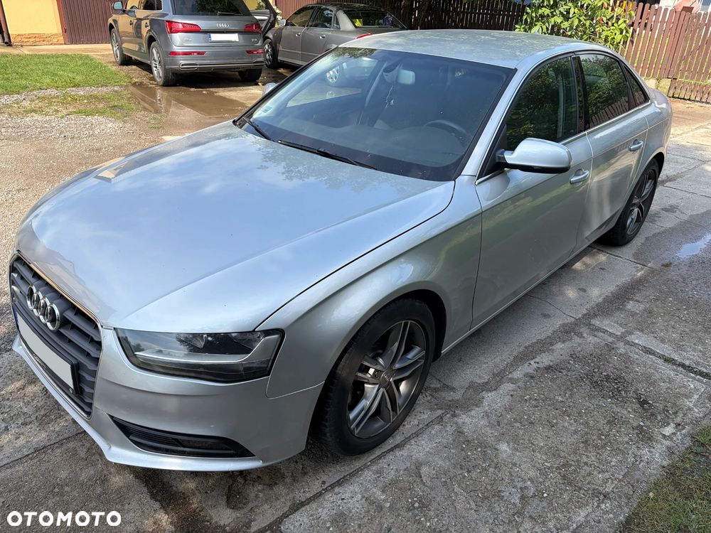 Audi A4 Limousine - 6