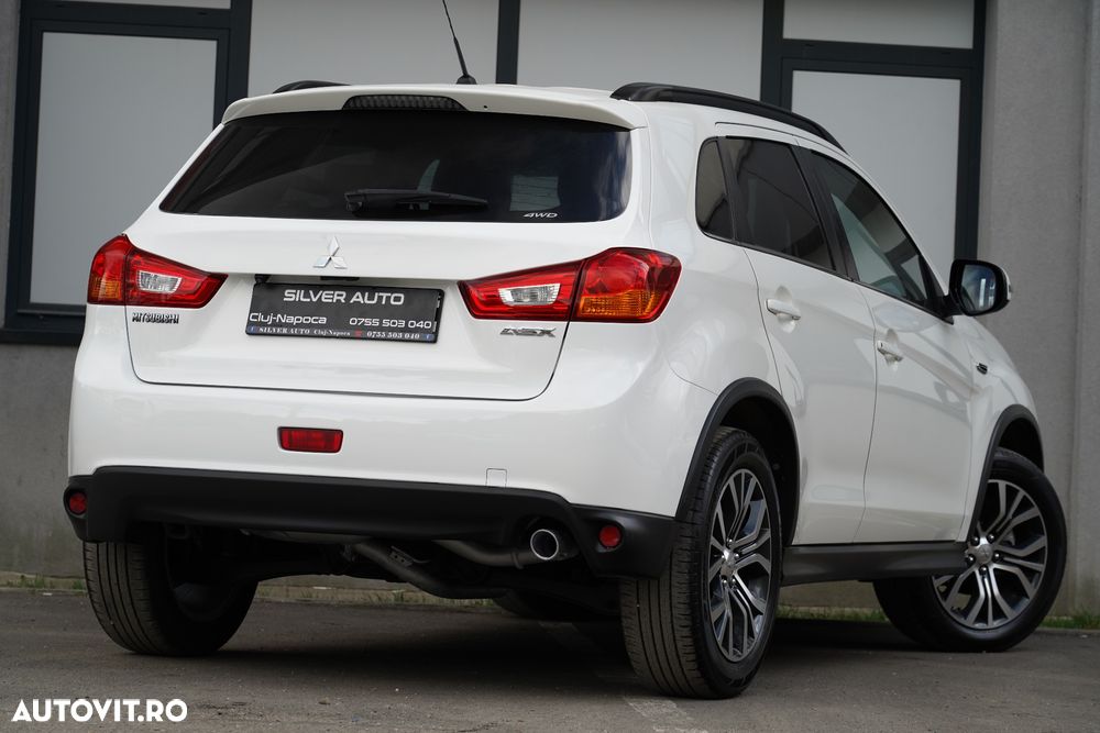 Mitsubishi ASX 2.2 DI-D 4WD Automatik Diamant Edition - 19