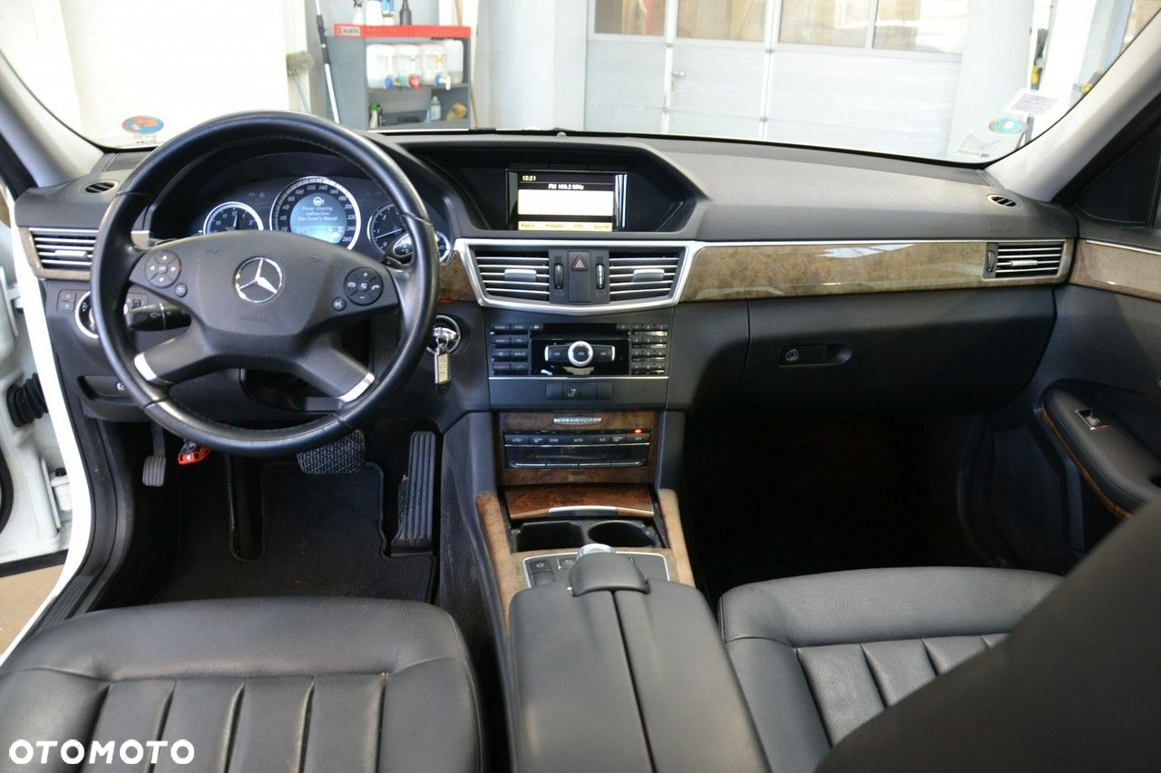 Mercedes-Benz Klasa E - 15