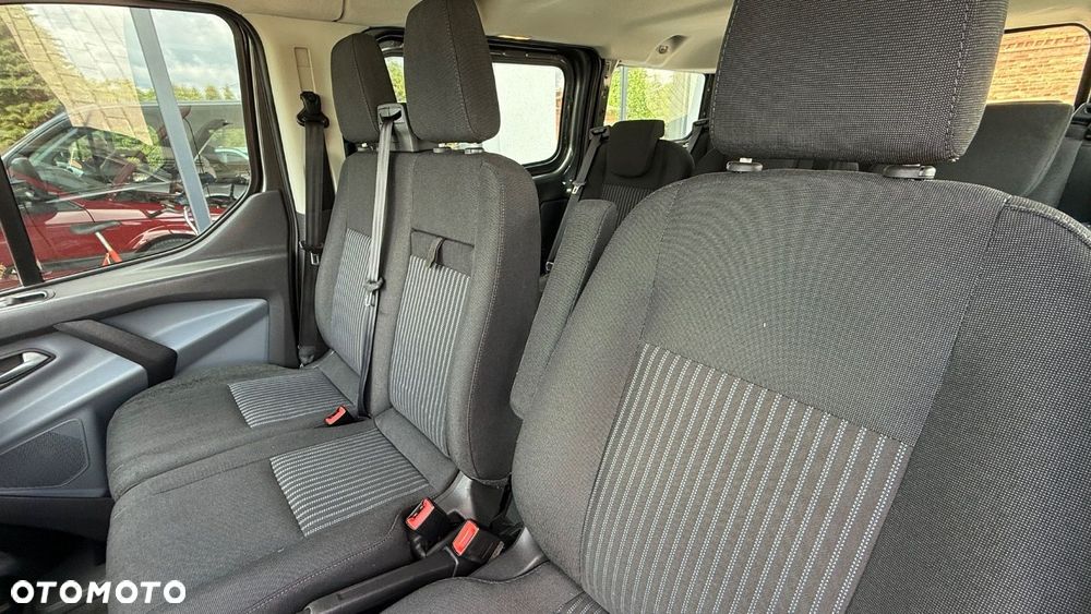 Ford Transit Custom - 19