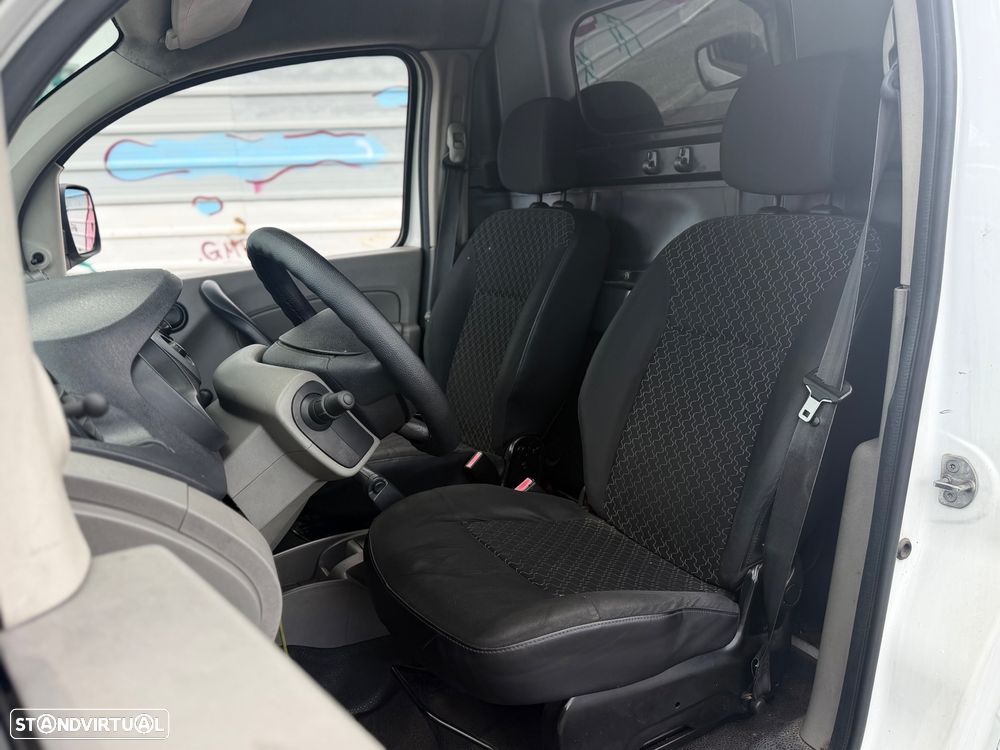 Renault Kangoo 1.5 DCI - 11