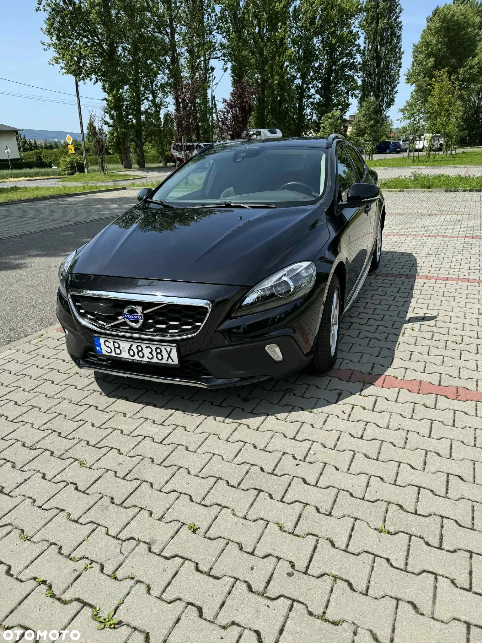 Volvo V40 Cross Country T4 AWD Momentum - 3