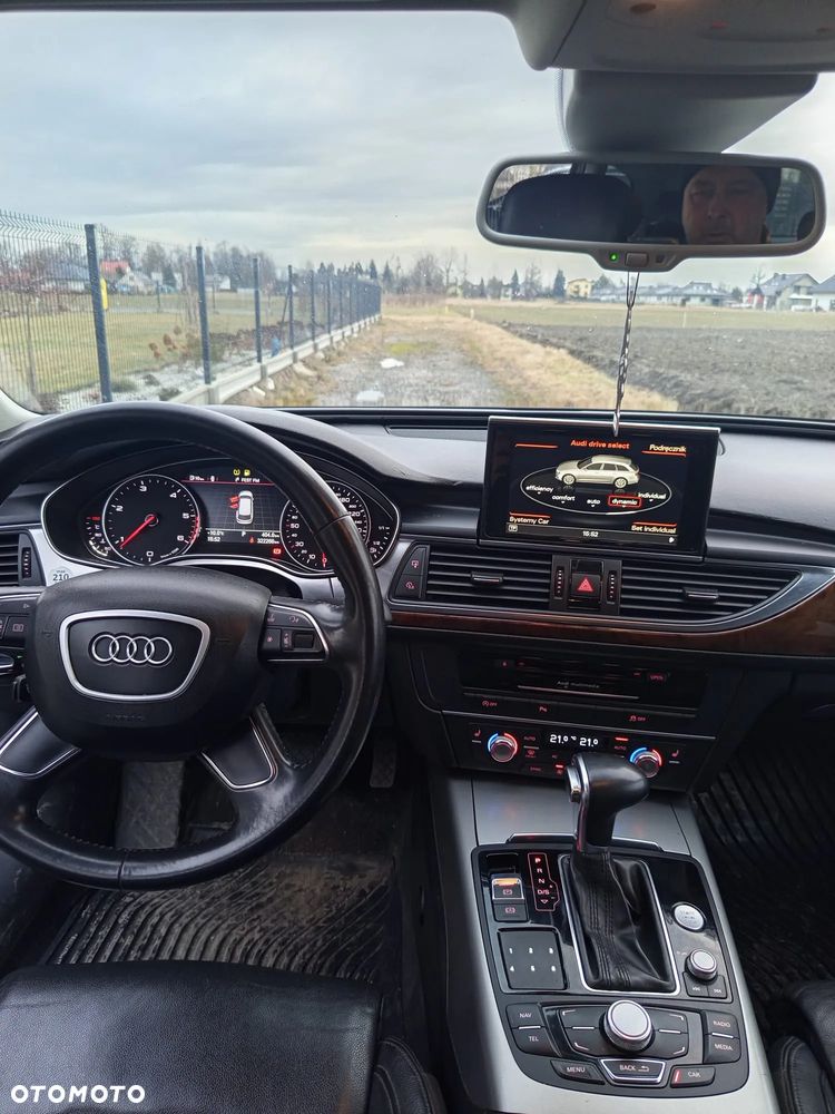 Audi A6 Avant - 10
