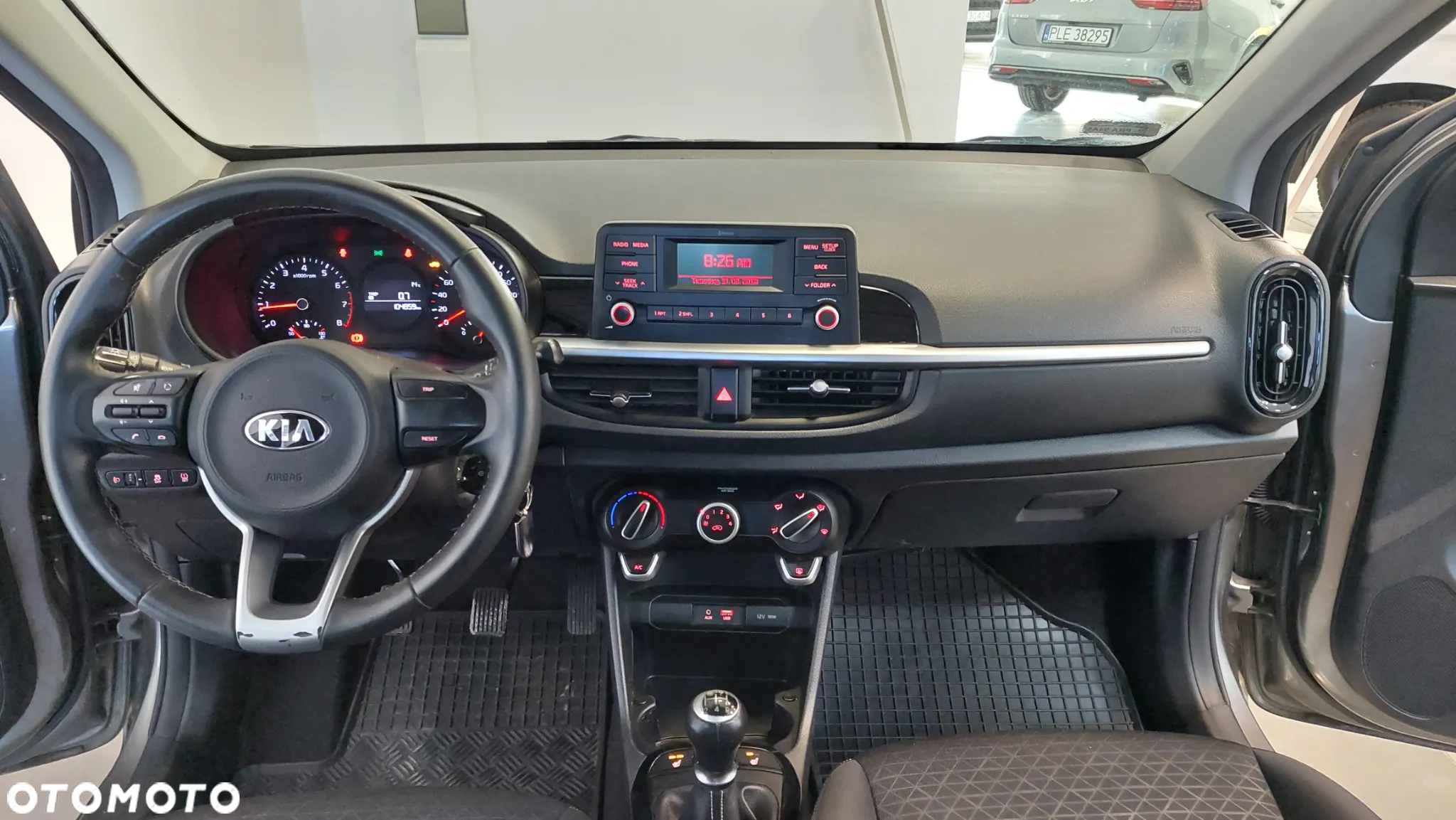 Kia Picanto 1.0 M - 10