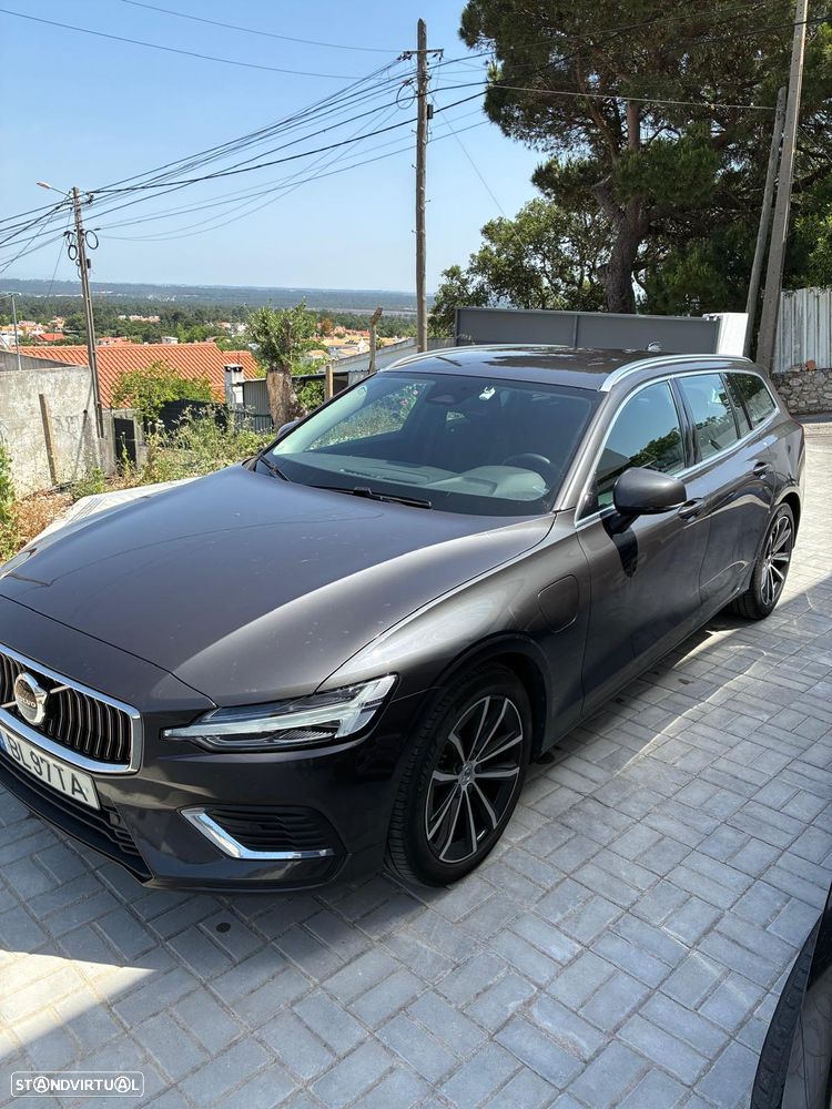 Volvo V60 2.0 T6 AWD TE Essential - 11