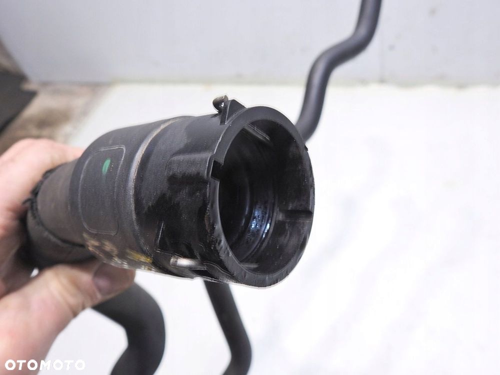 WĄŻ RURA WODY AUDI A4 B7 2.0 TFSI - 4