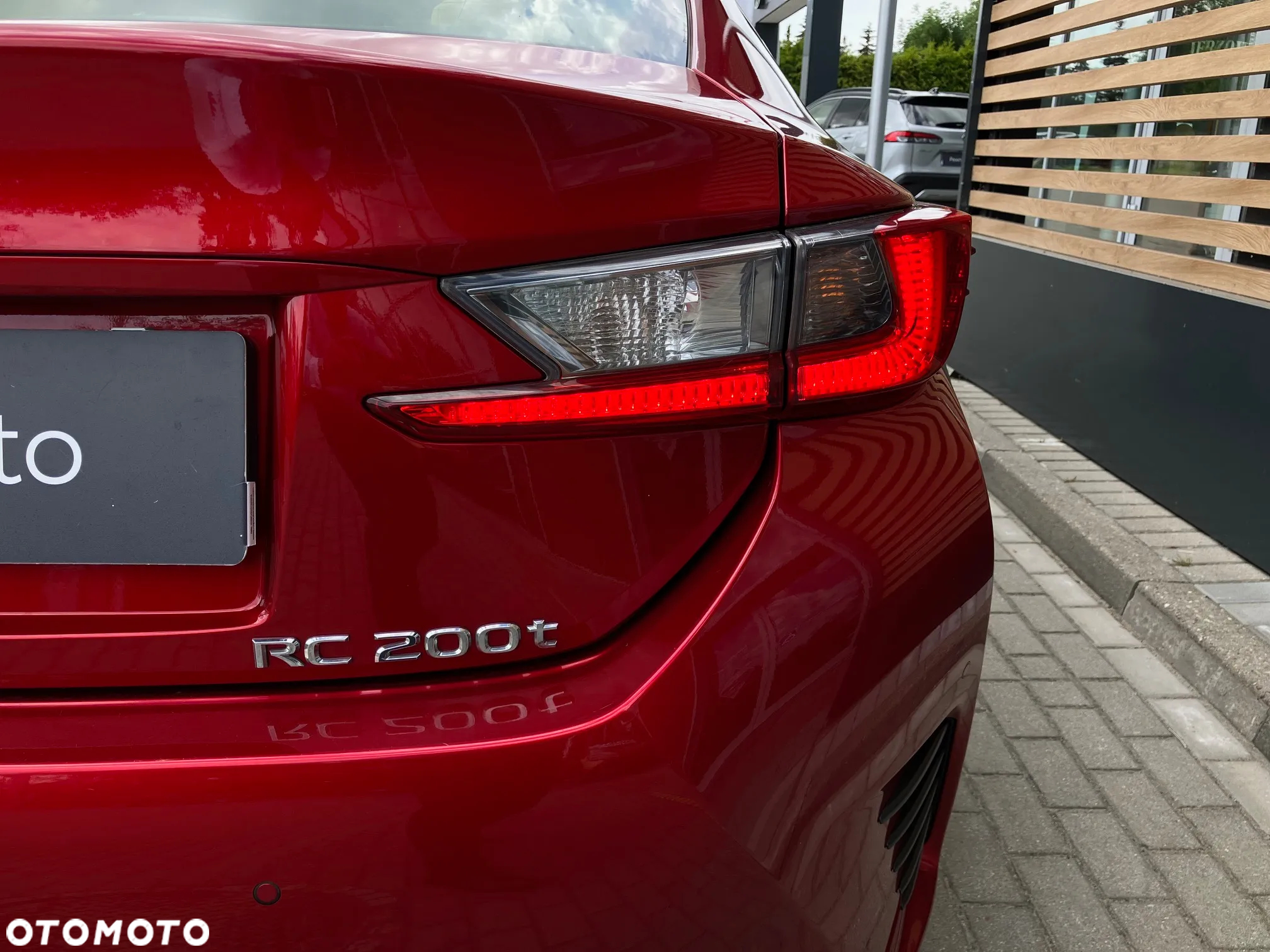 Lexus RC 200t / 300 F Sport - 7