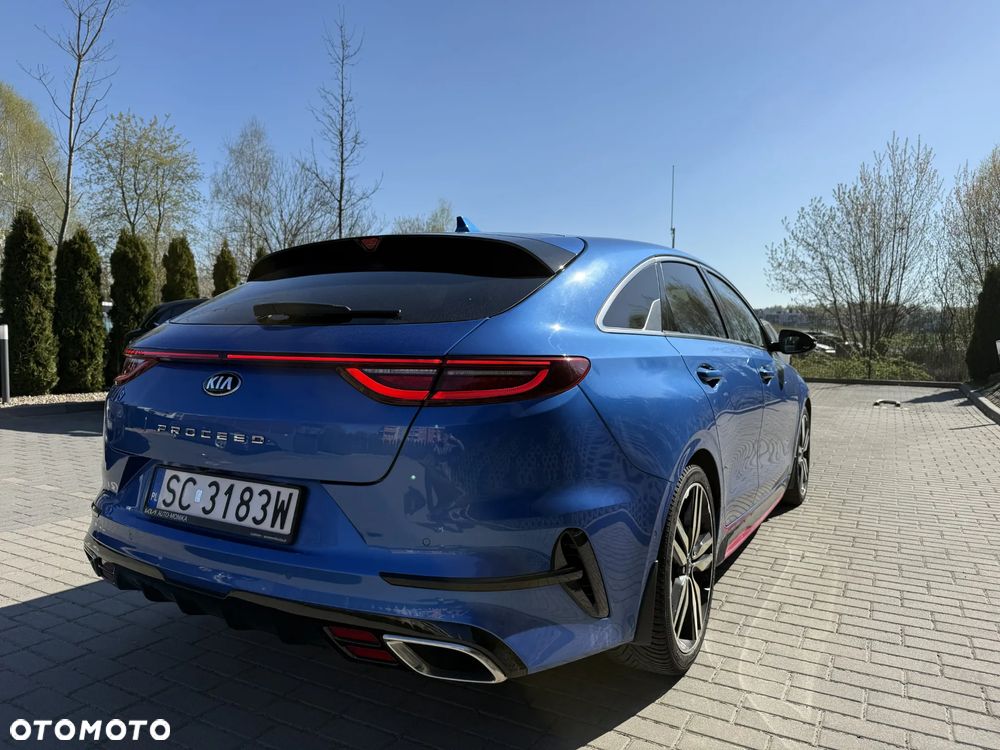 Kia ProCeed - 4