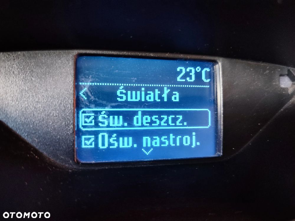 Ford Grand C-MAX - 31