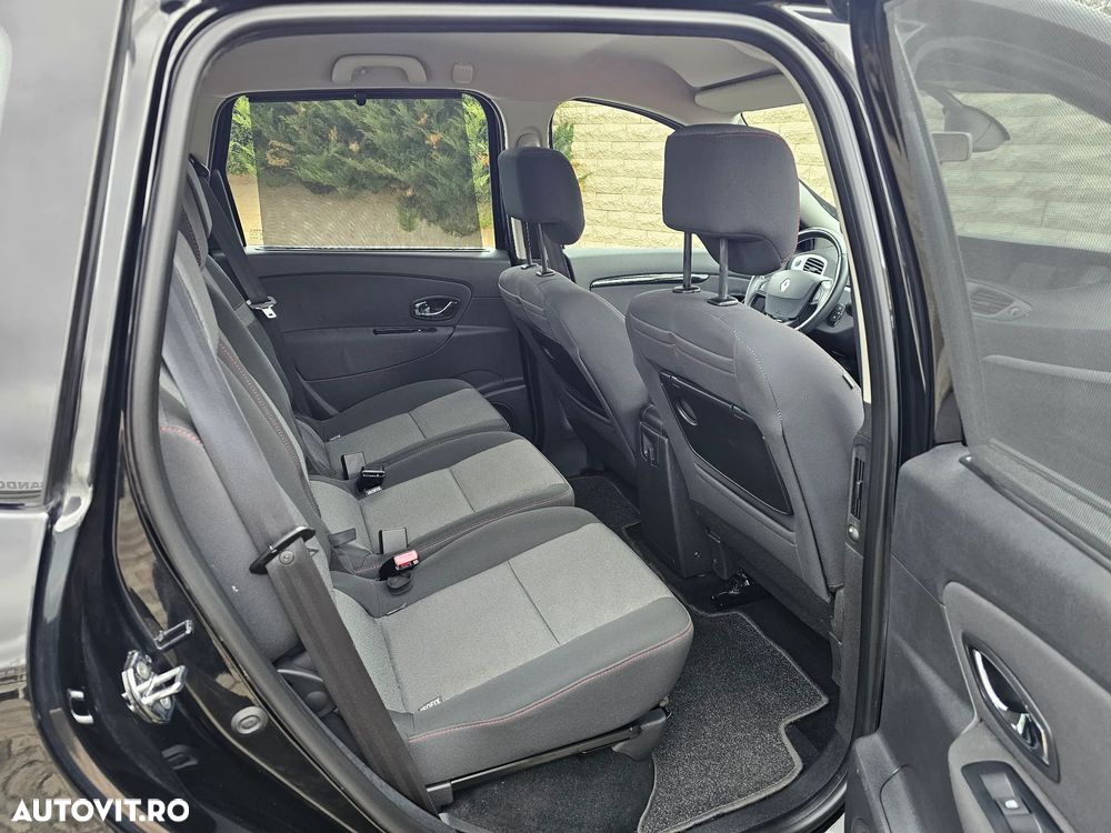 Renault Scenic - 8