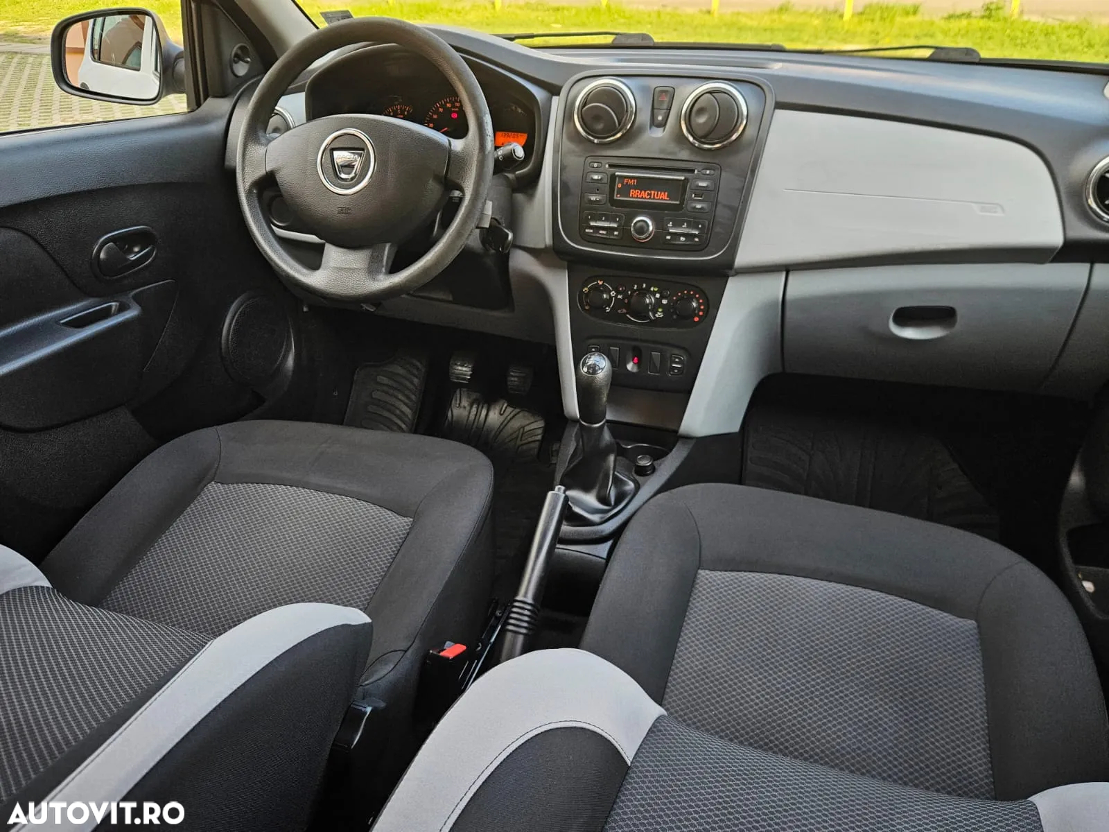 Dacia Sandero 1.2 16V - 6