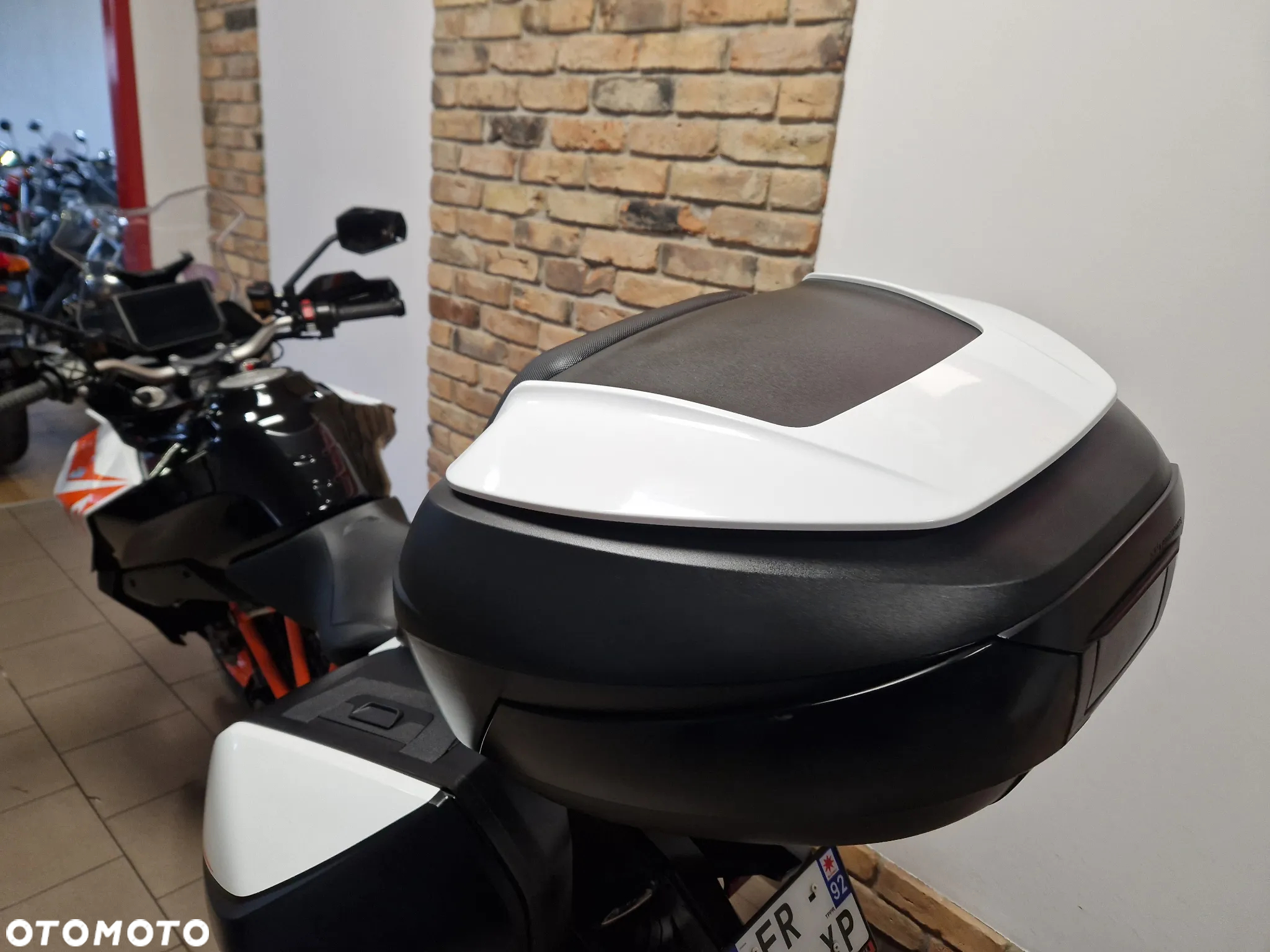 KTM Adventure - 26
