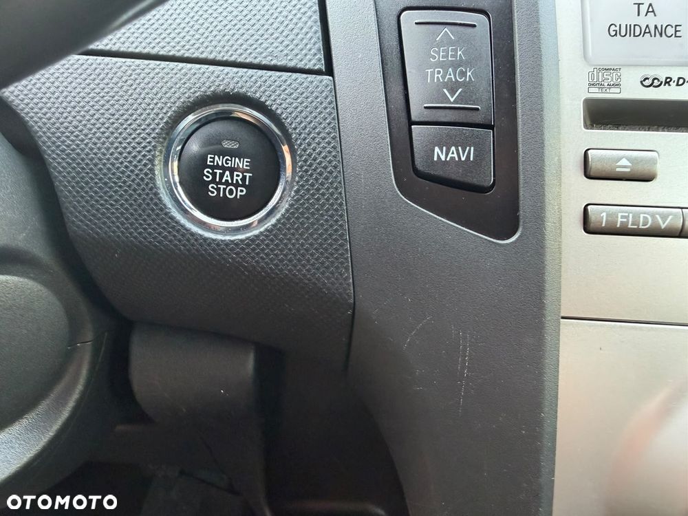 Toyota Yaris 1.3 VVT-i Executive - 13