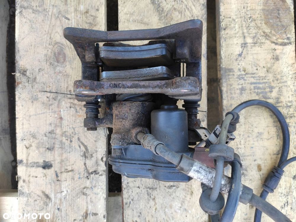 AUDI A7 4G 3.0TDI ELEKTRYCZNY ZACISK HAMULCOWY KLOCKI PRAWY LEWY TYŁ ORYG - 6