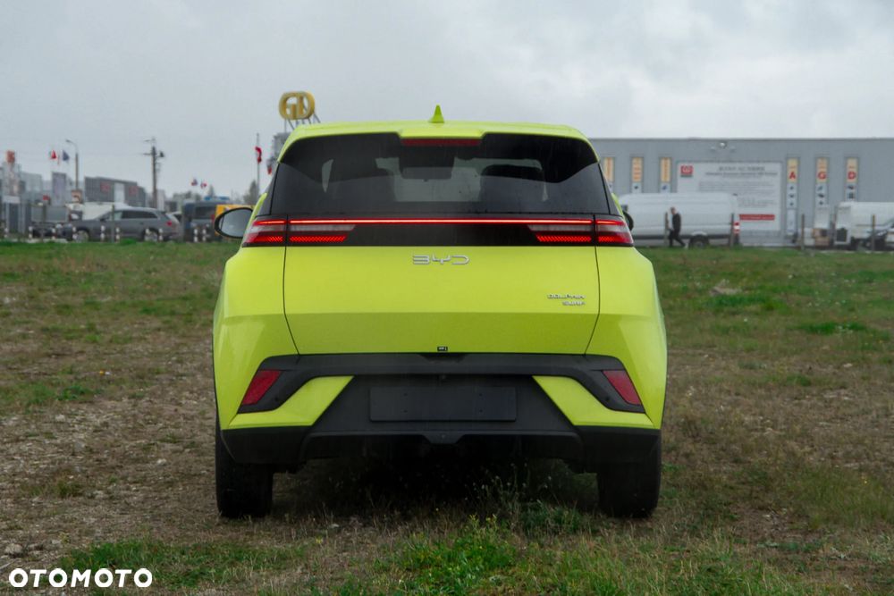 BYD Dolphin Surf 43.2kWh Comfort - 3