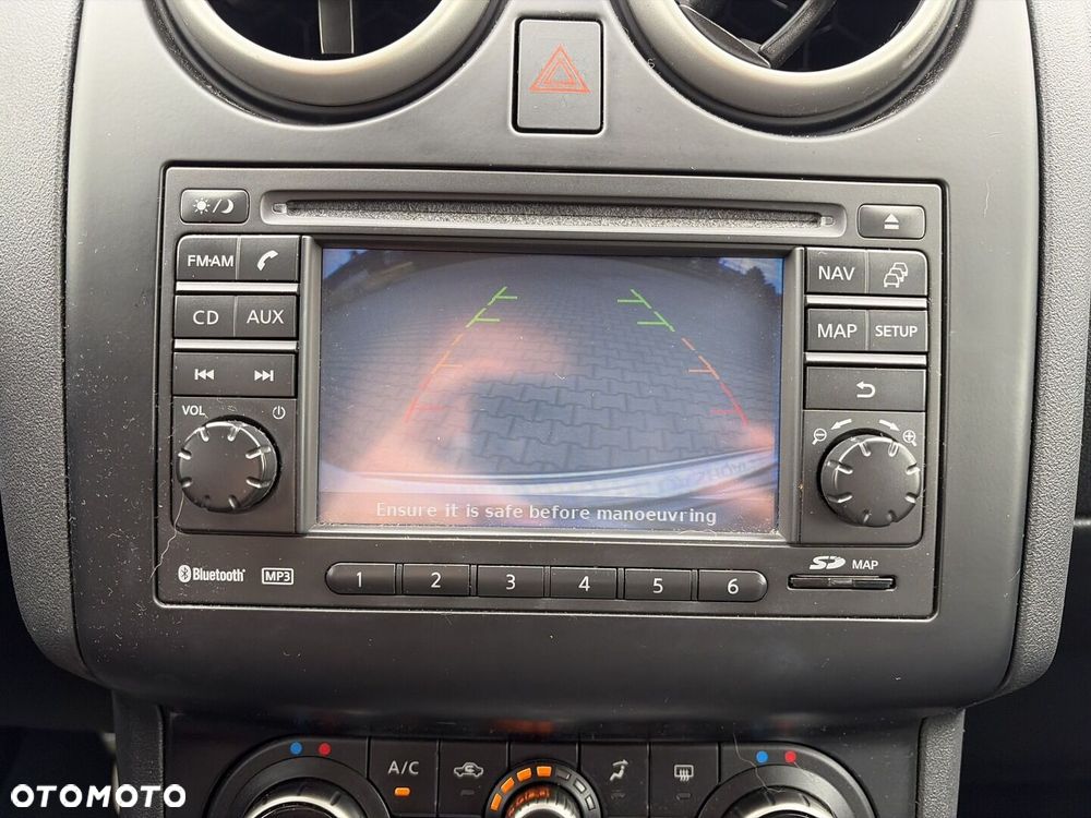 Nissan Qashqai 2.0 Visia - 23