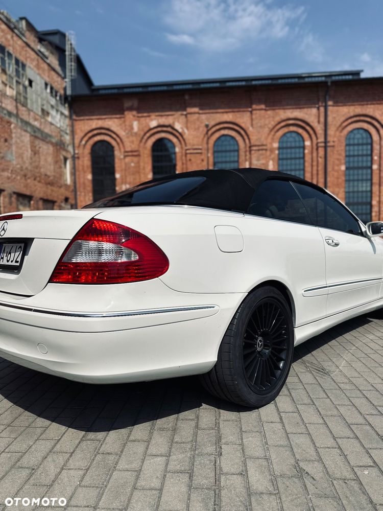 Mercedes-Benz CLK - 5