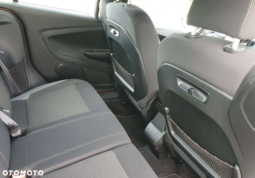 Ford B-MAX - 11