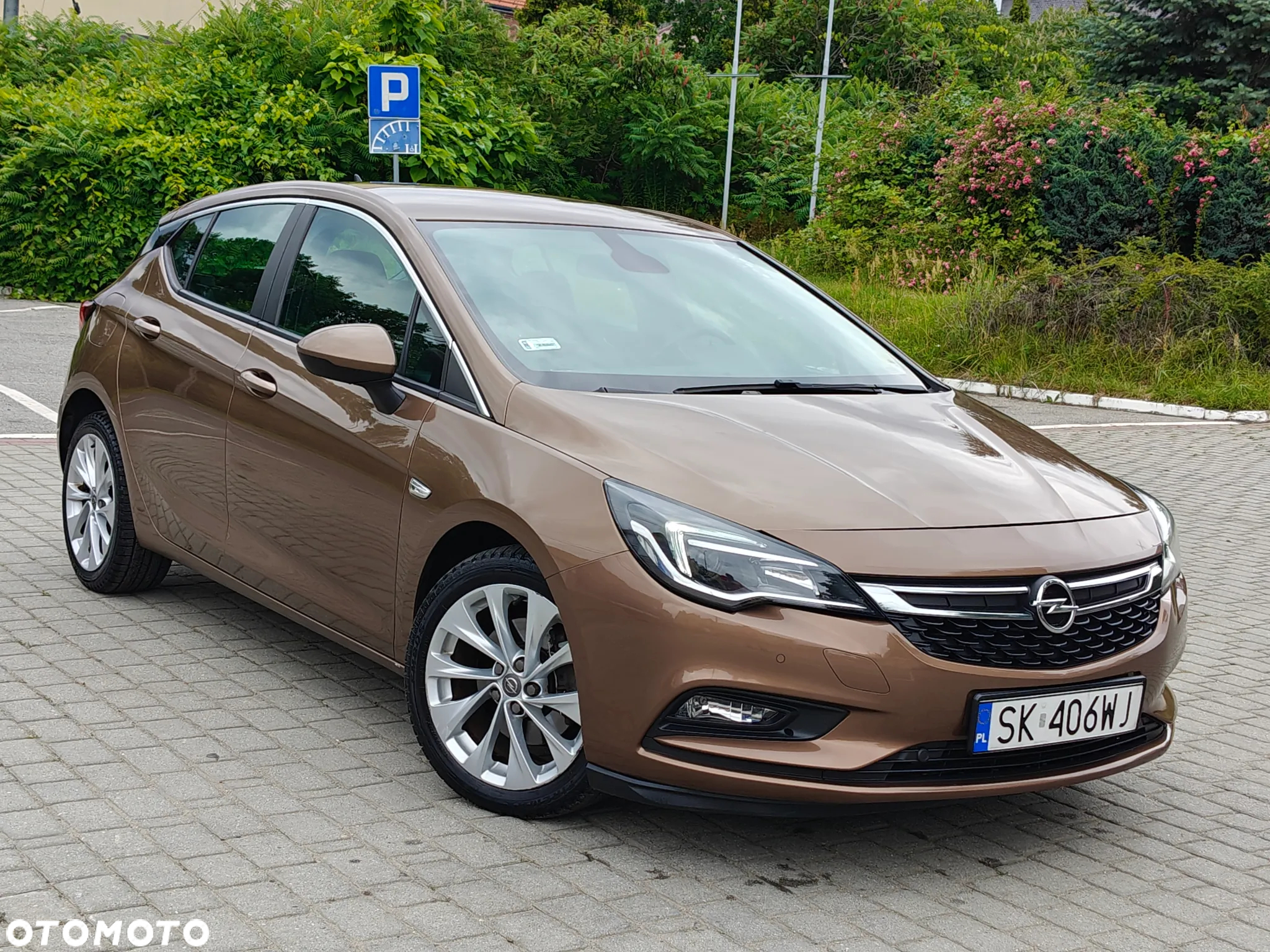 Opel Astra IV 1.6 CDTI Cosmo - 3