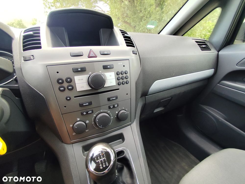 Opel Zafira 1.9 CDTI Elegance - 21