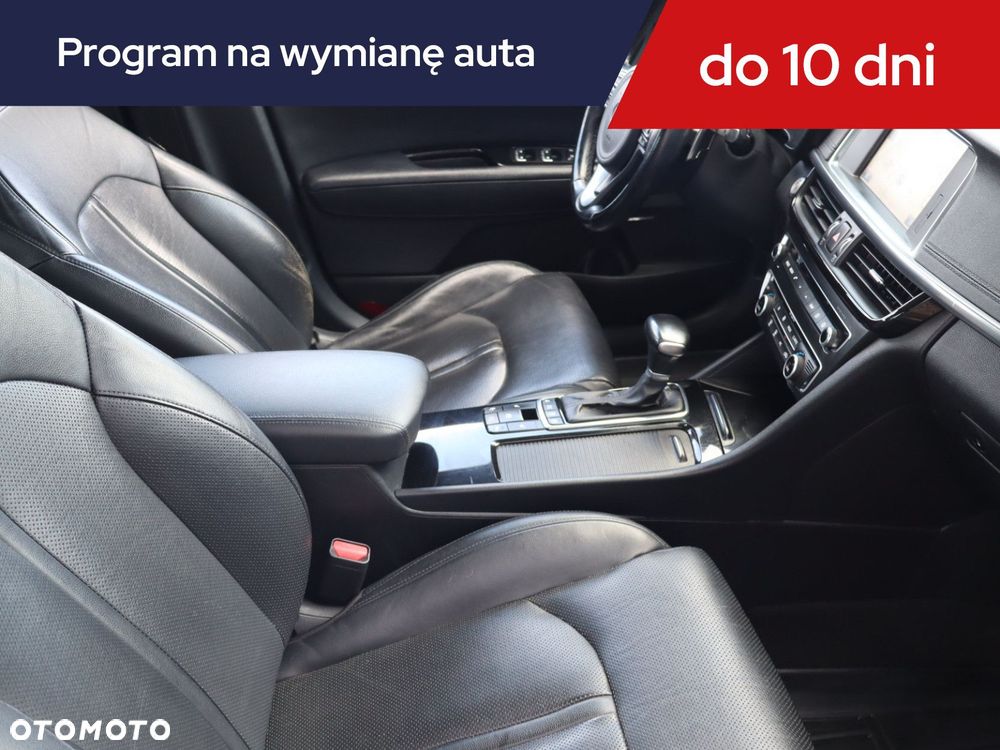Kia Optima - 11