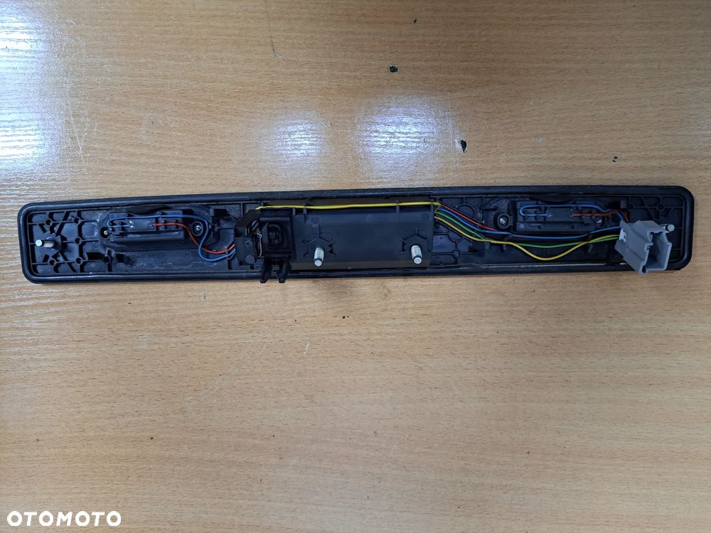 Volvo V70 III XC70 II BLENDA KLAPY BAGAŻNIKA Podświetlenie Tablicy 31301162 - 2