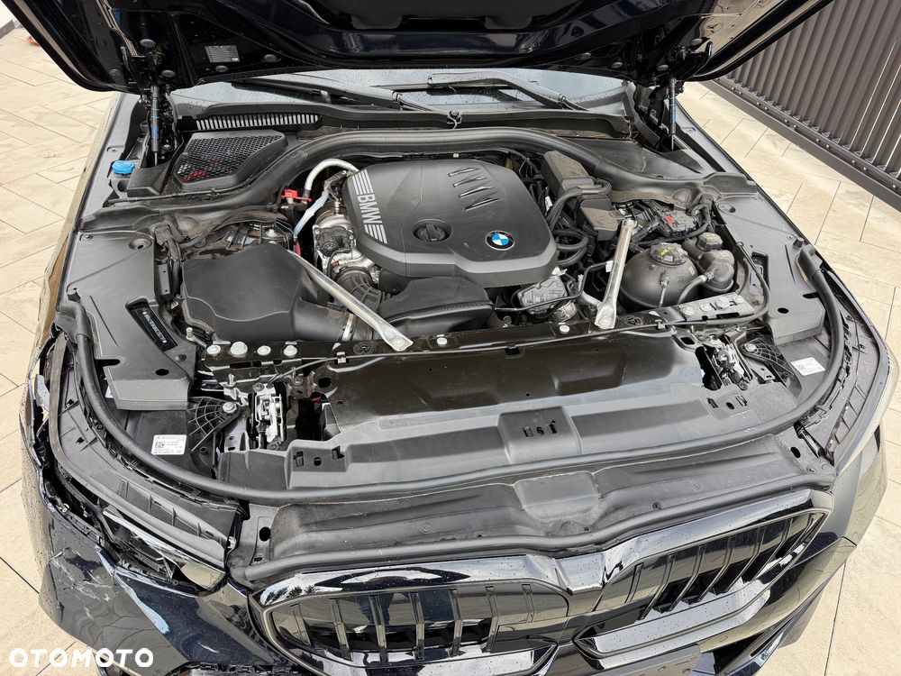 BMW Seria 5 520d xDrive mHEV M Sport Edition - 19