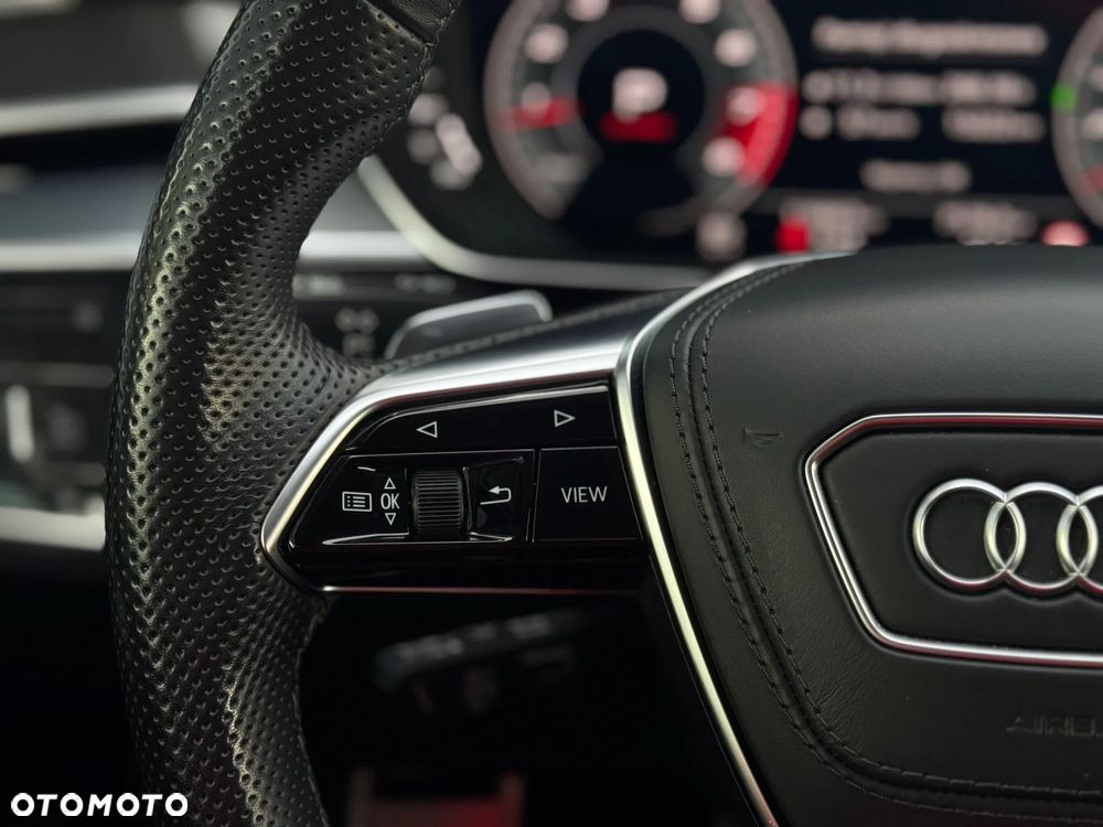 Audi S8 - 13
