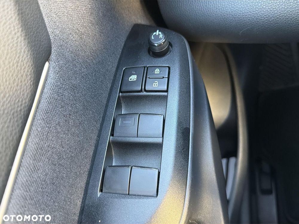 Toyota Yaris Cross - 17