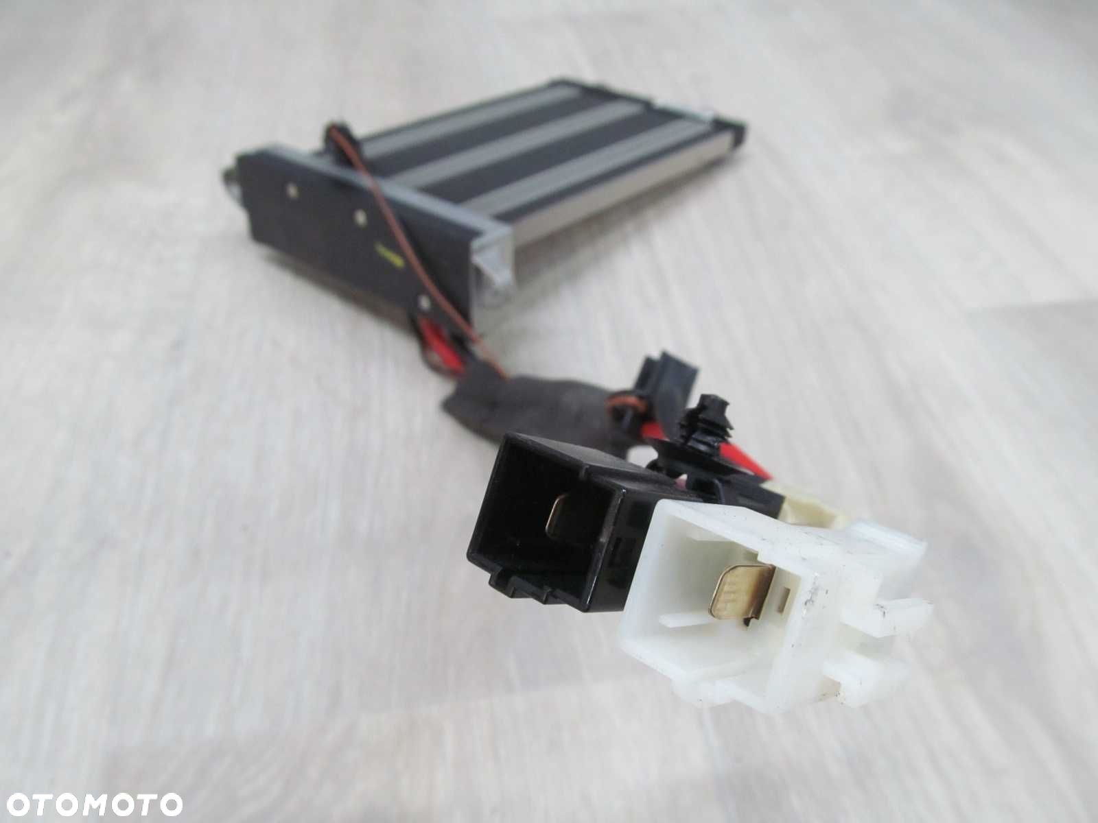 VOLVO C30 S40 V50 C70 04-13 NAGRZEWNICA ELEKTRYCZNA GRZALKA 3M51-18K463-FB - 6