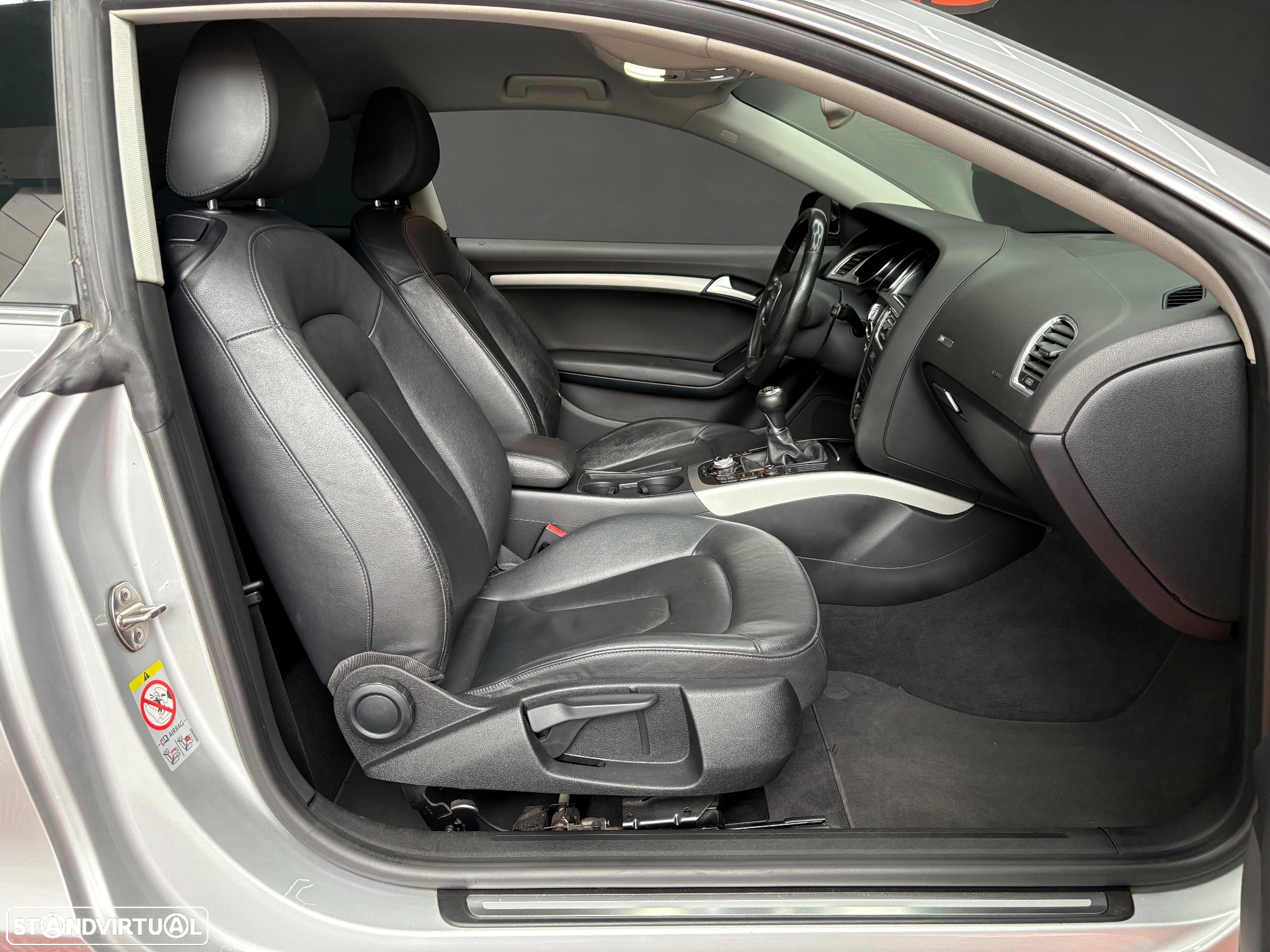 Audi A5 2.0 TDI S-line - 36