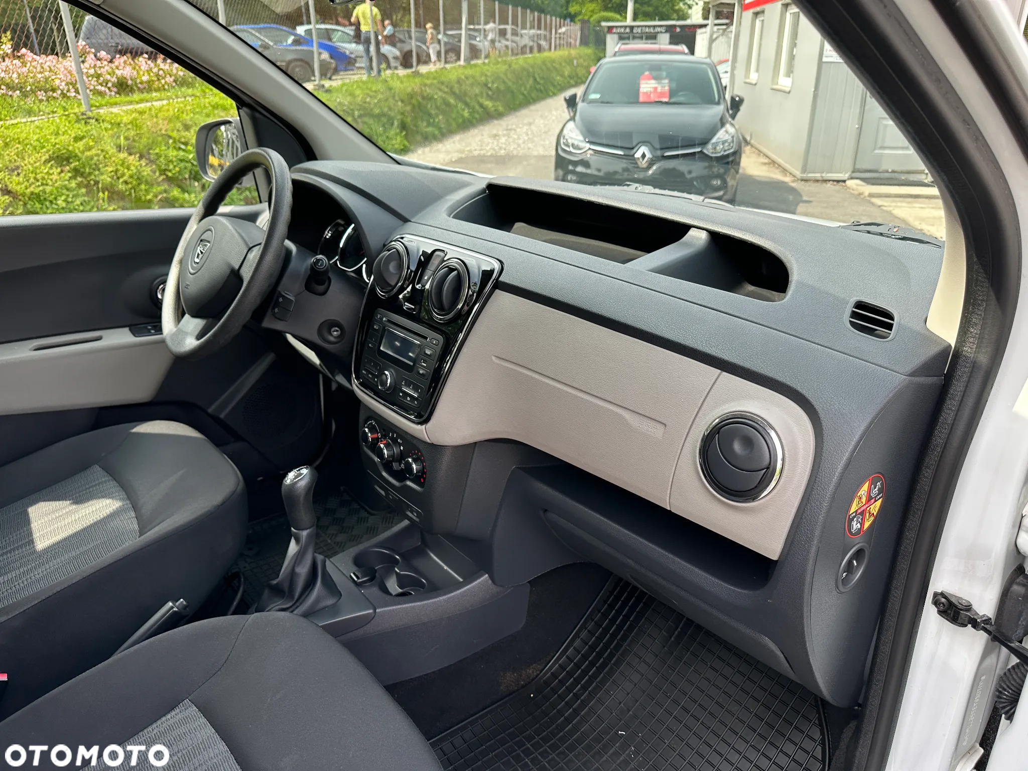 Dacia Dokker 1.6 Laureate - 9