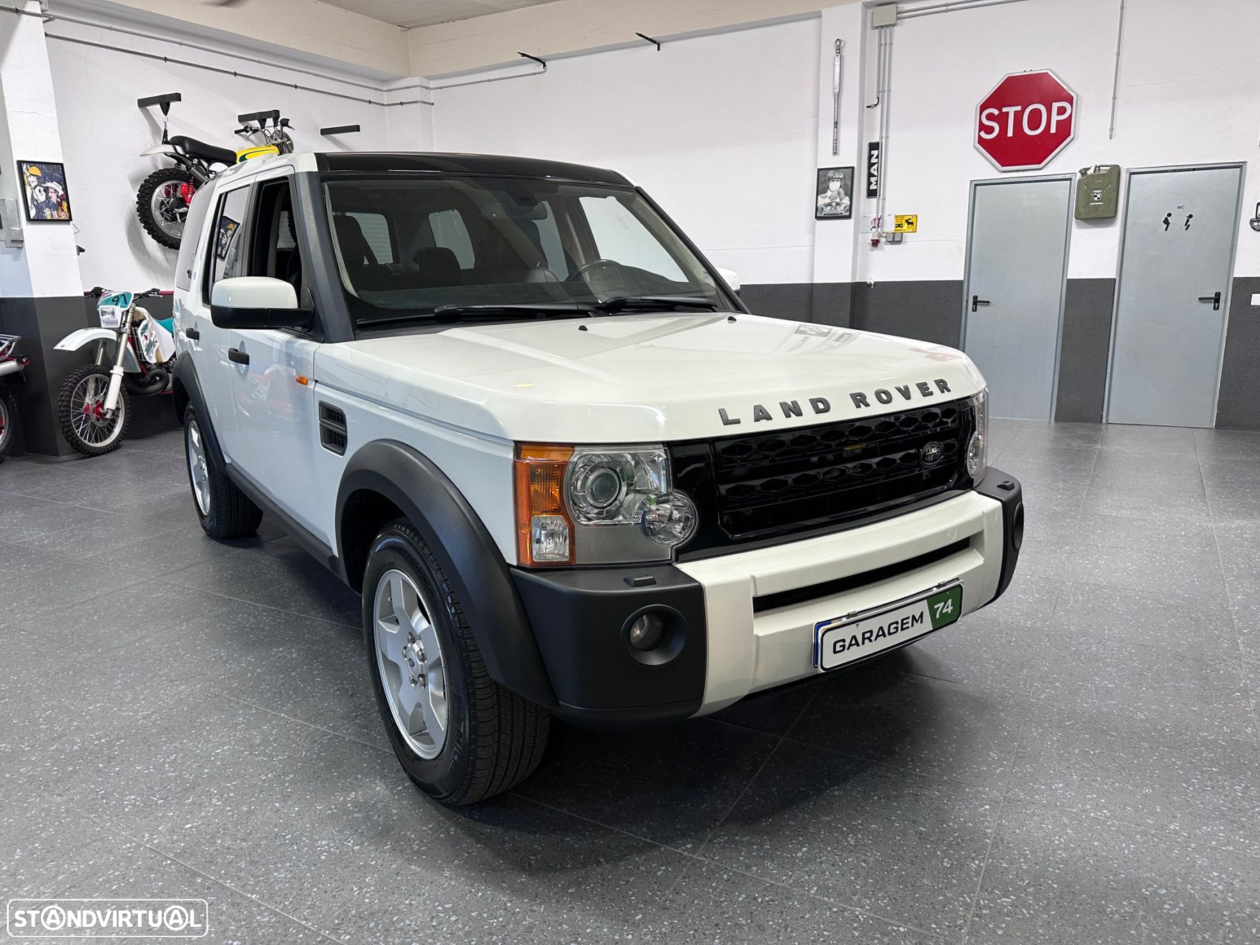Land Rover Discovery 3 2.7 TD V6 SE Auto. - 33