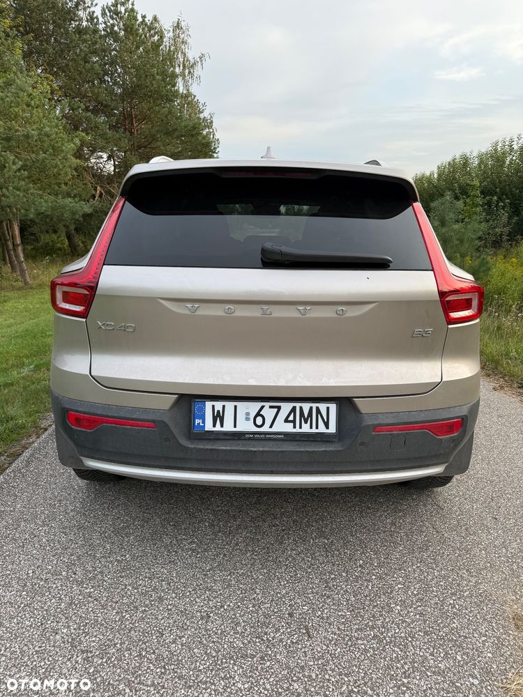 Volvo XC 40 B3 Plus Bright - 4
