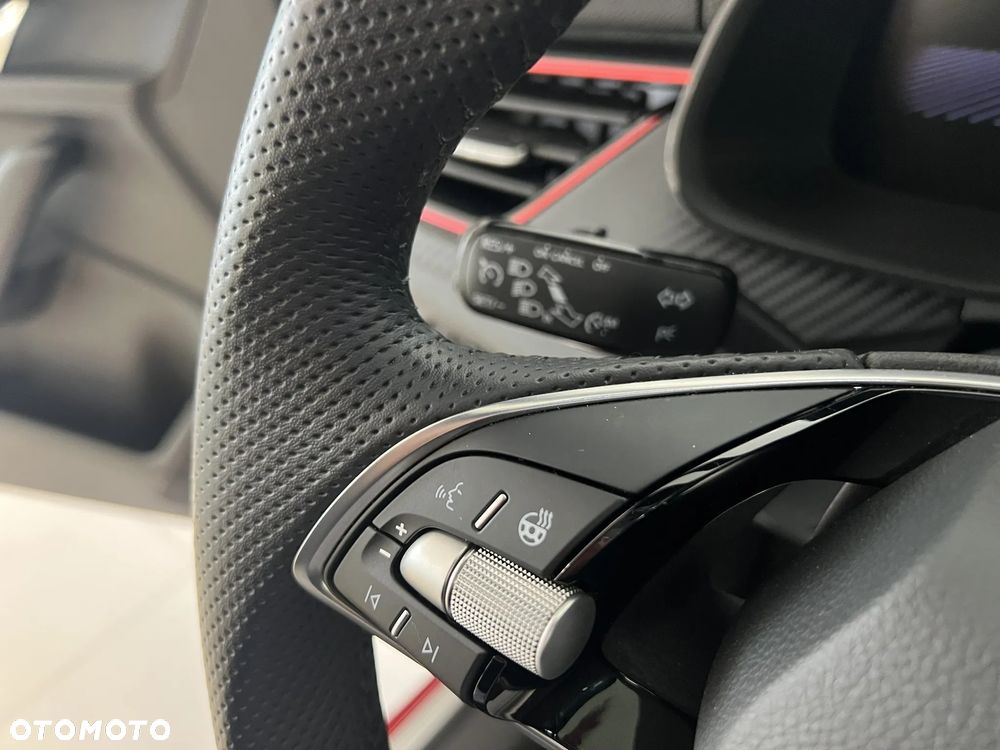 Skoda Kamiq 1.5 TSI Monte Carlo - 19