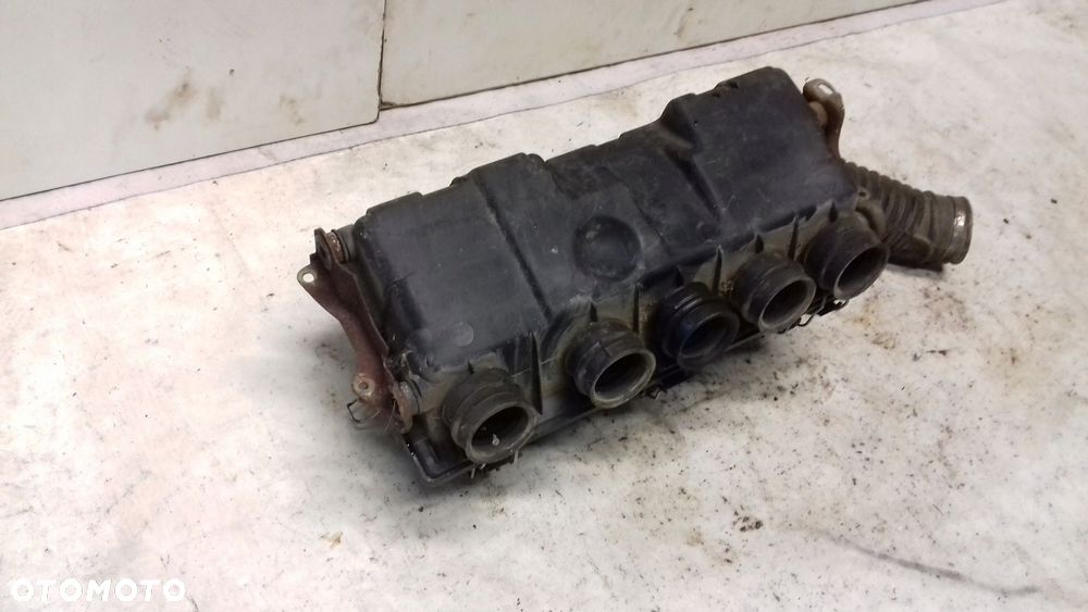 obudowa filtra powietrza 6620940204 ssangyong korando 2.9 96- - 4